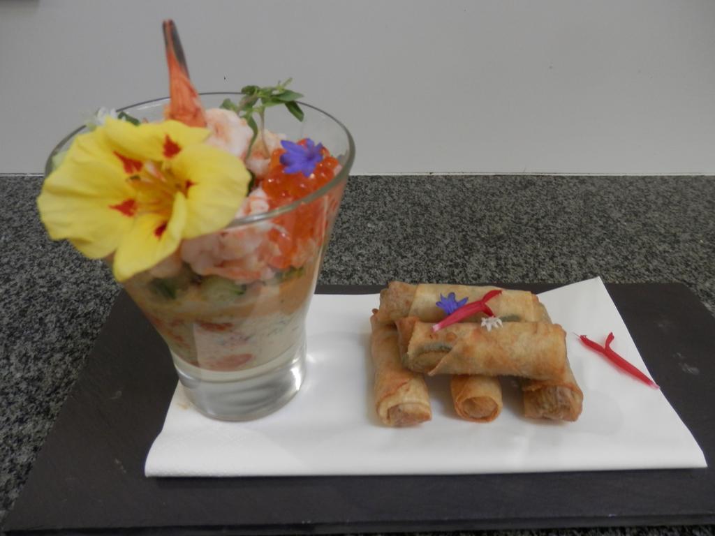 ชาโต อาร์ดิเยอ Bed & Breakfast Ardilleux ภายนอก รูปภาพ